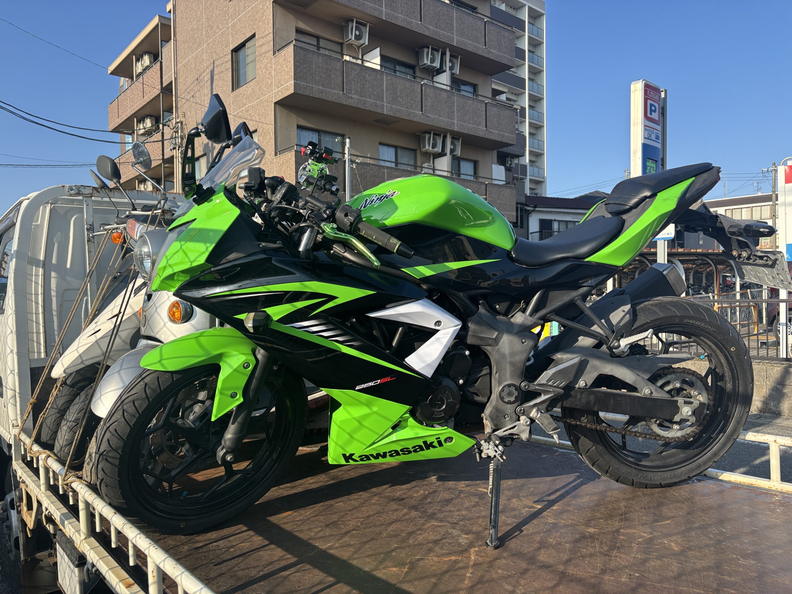 大府市中央町　250CCバイク　トラックで出張買取